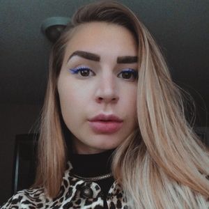 Meet your Posher, Mackenzie